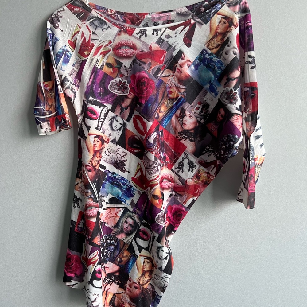 FREE 🆓 with Any Two Purchases - Off the shoulder t-shirt, size XS